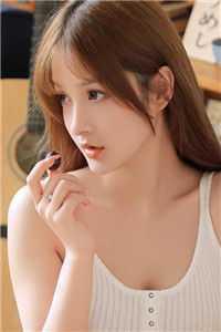 咬红杏简介 咬红杏简介